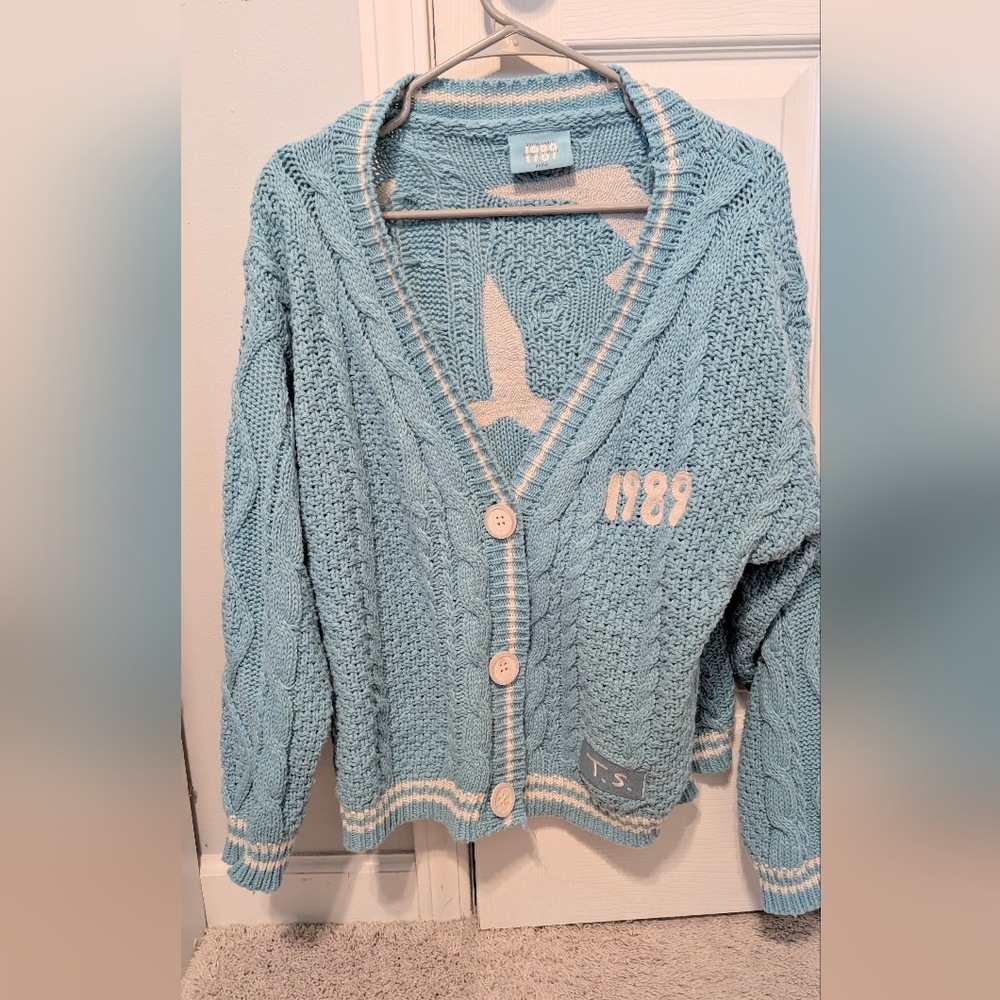 Official Taylor Swift 1989 Cardigan